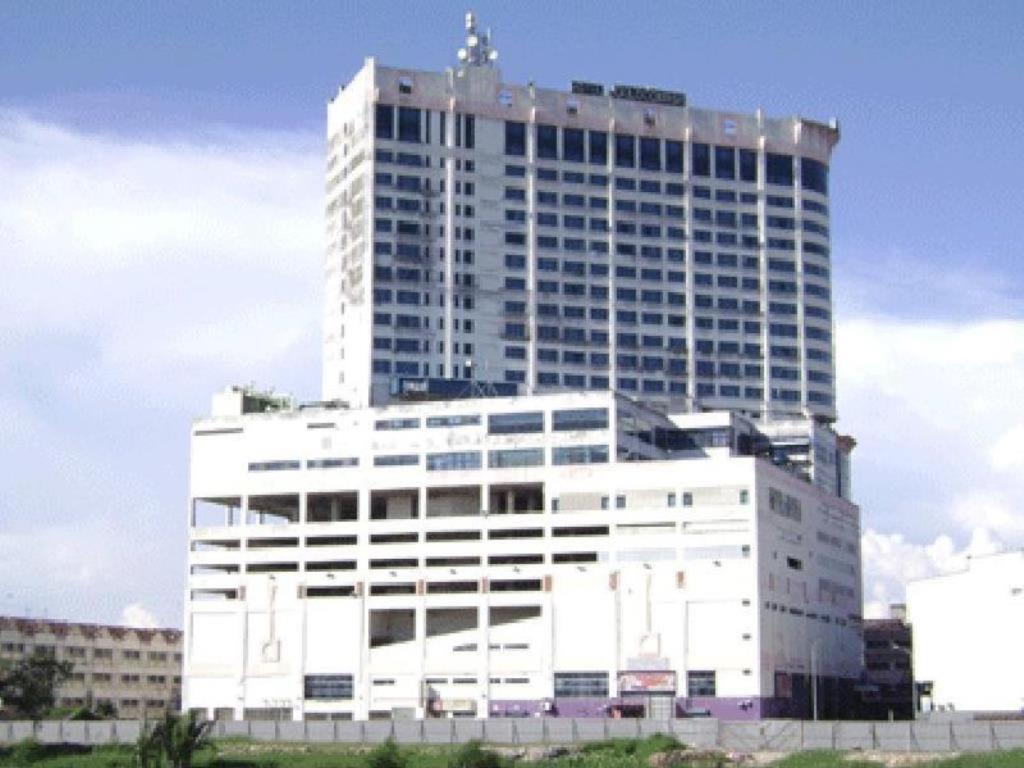 Gocos Hotel Кланг Екстер'єр фото